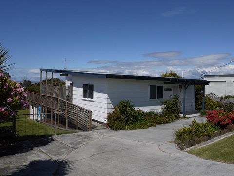 Prime Location - Totally Refurbished - eAccommodation 0