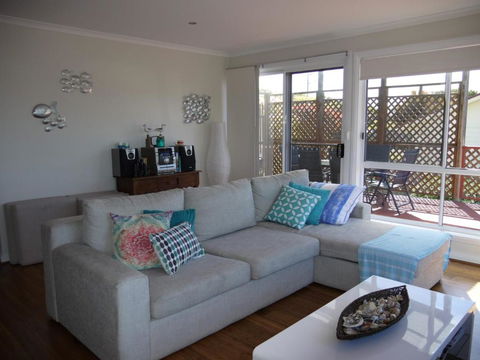 Prime Location - Totally Refurbished - eAccommodation 3
