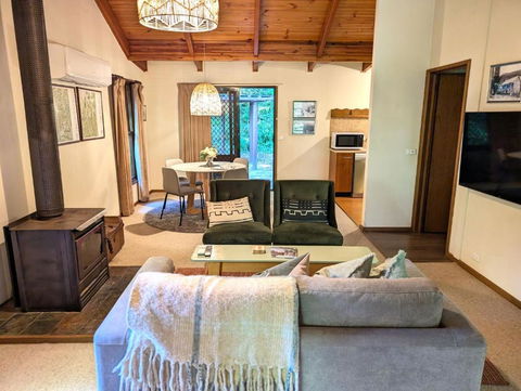 Primrose Cottage - eAccommodation 2