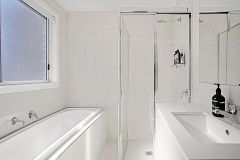 Pur Purr Shores - eAccommodation 1