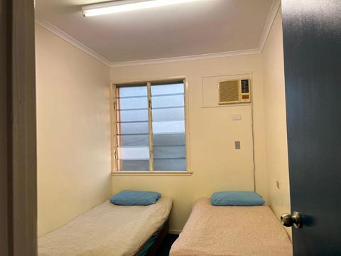Q Lux Inn Emerald - eAccommodation 1