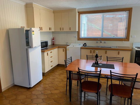 Quaint Hideaway - eAccommodation 2