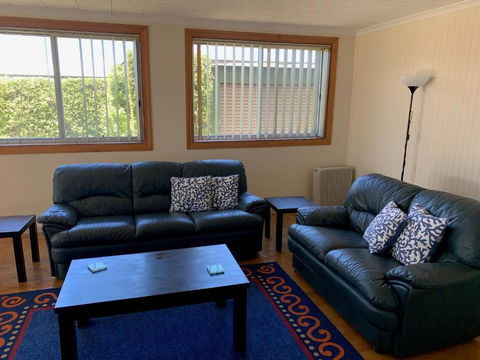 Quaint Hideaway - eAccommodation 3