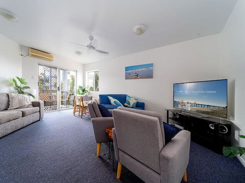 Quality Esplanade Apartment - eAccommodation 1