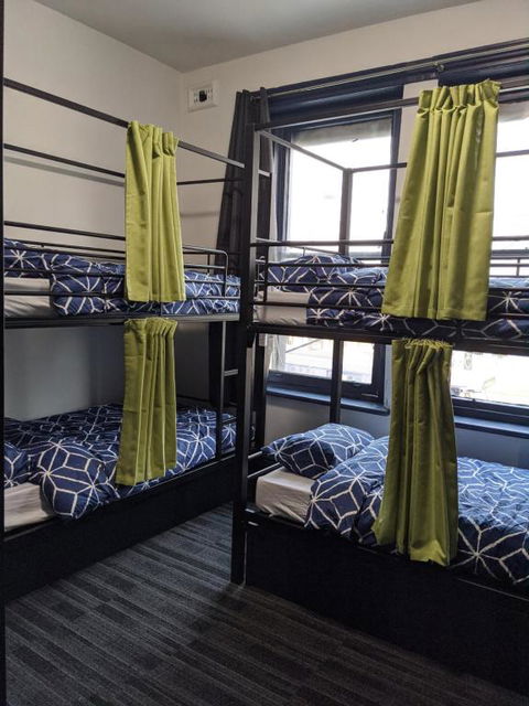 Queen Victoria Hostel - eAccommodation 2