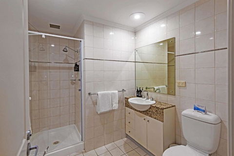 Quality Apartments Adelaide Central - eAccommodation 3