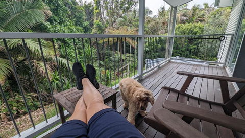 Rainforest Deluxe Bungalow - eAccommodation 0