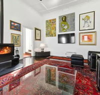 Aston on Church - luxury accommodation - eAccommodation