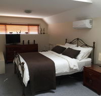 Atina Rocks Country Homestead - eAccommodation