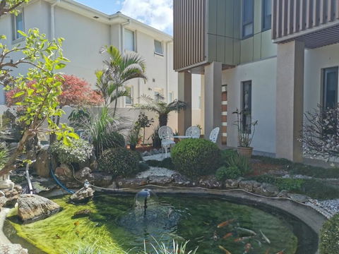 Attached Self Service Waterfront Whole Villa - Sydney - eAccommodation 1