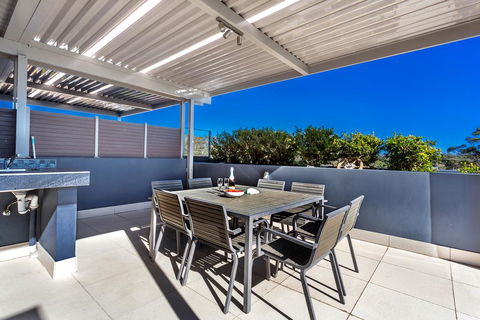 Aura Unit 10 - Shoal Bay - eAccommodation 2