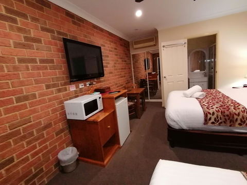 Aussie Rest Motel - eAccommodation 2