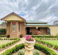 Avoca House - Circa 1900 Gorgeous Federation Home - eAccommodation