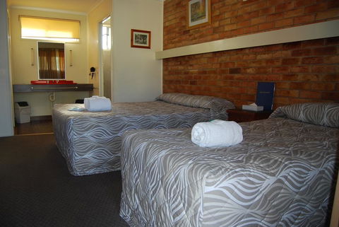 Avocado Motor Inn - eAccommodation 1