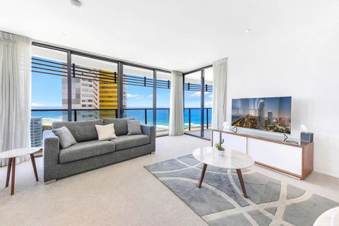 Awesome Ocean Views Broadbeach WiFi, Netflix, Wine - eAccommodation 1