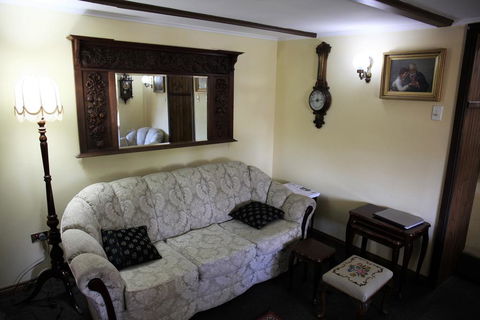 Ayers Burra - eAccommodation 2