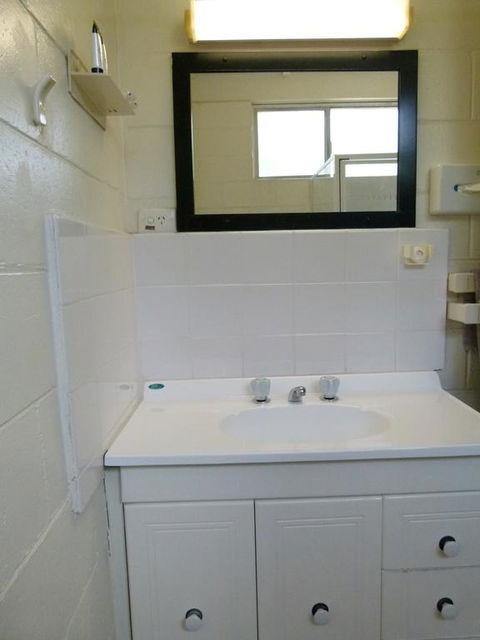 Azalea Motel - eAccommodation 2