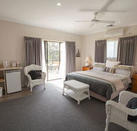 Batemans Bay Manor - Bed and Breakfast - eAccommodation