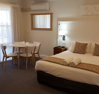 Bathurst Gold Panner - eAccommodation