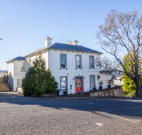 Battery Point Manor - eAccommodation