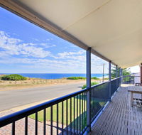 Beach House at Moana - eAccommodation