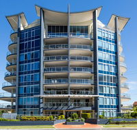 Beach House on Suttons - eAccommodation