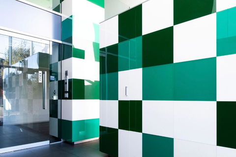 Richmond Retreat With Courtyard Parking - eAccommodation 2