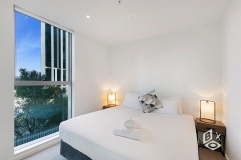 REST COLLECTION Apartments On Collins Docklands - eAccommodation 1