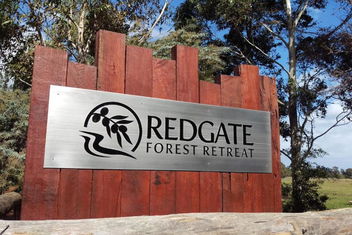 Redgate Forest Retreat with eAccommodation