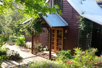 Redgum Hill Country Retreat with eAccommodation