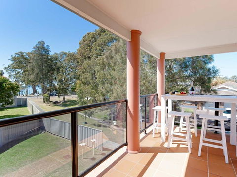 Redman Views Unit 1 - eAccommodation 1