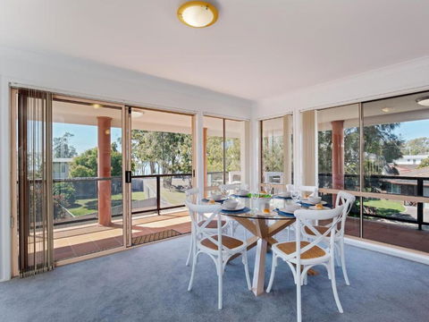 Redman Views Unit 1 - eAccommodation 3