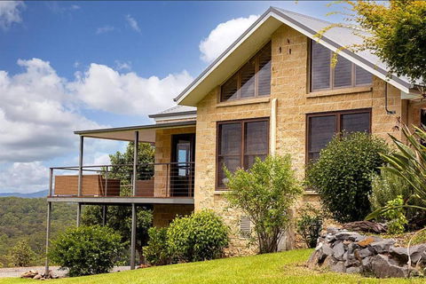 Regatta Park: Where The Land Meets The Sea - eAccommodation 1