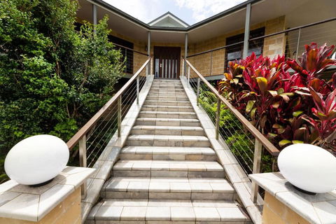 Regatta Park: Where The Land Meets The Sea - eAccommodation 3