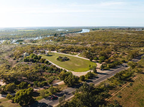 Riverbush Cottages - eAccommodation 2