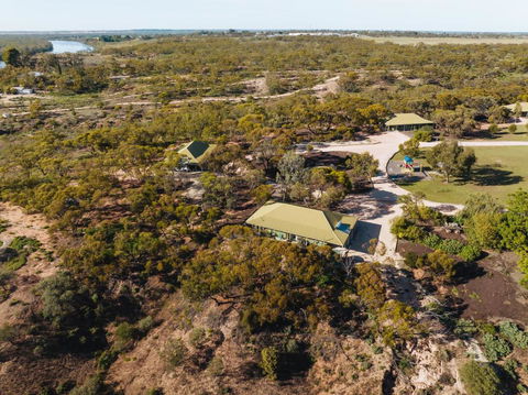 Riverbush Cottages - eAccommodation 0