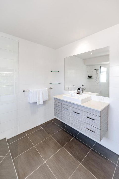 Riverside Noosa Sanctuary, Steps To Gympie Terrace - eAccommodation 1