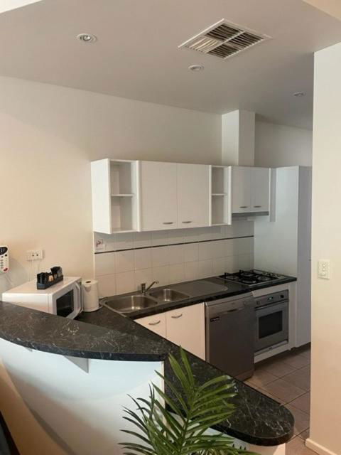 RNR Sturt Holiday Home - eAccommodation 2