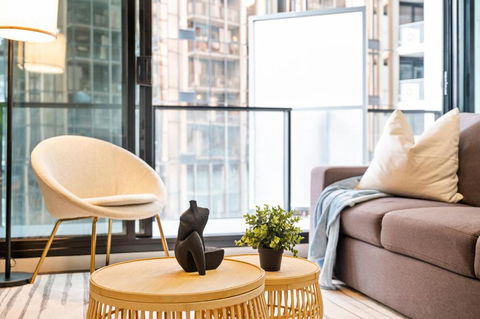 Rooftop Pool 2BR Apt At Marvel Stadium With Free Parking - eAccommodation 2