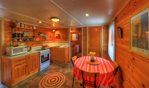 Rosebank Cottage Collection - eAccommodation 0