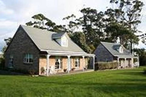 Rosebank Cottage Collection - eAccommodation 3