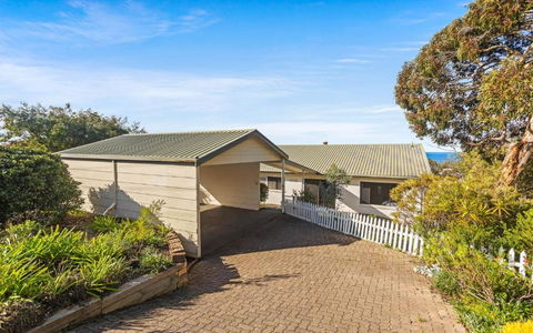 Rosetta House - 6 Clive Ave, Encounter Bay - eAccommodation 1