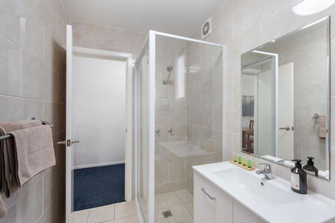 Royal Motel Tenterfield - eAccommodation 3