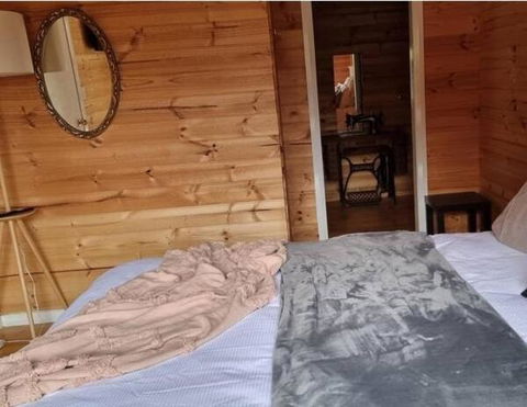 Russell Falls Holiday Cottages - eAccommodation 1