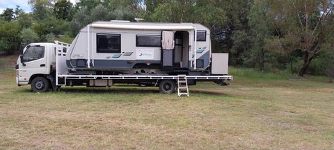RV Caravan In Rural Setting On Edge Of Town Close To AgQuip - eAccommodation 1