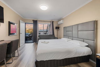 S1 Motel with eAccommodation
