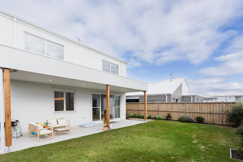 Saltwater Lux, 4 Bdrm, 3 Bath, Golf, Weddings, Beaches, Adventure Park - eAccommodation 3
