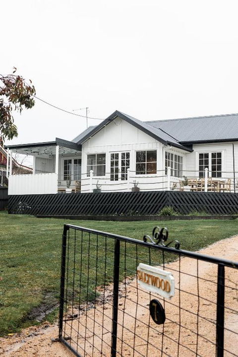 Saltwood - eAccommodation 0