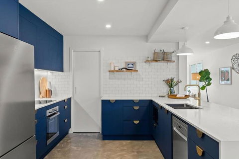 Salty Crab Bungalow - eAccommodation 1