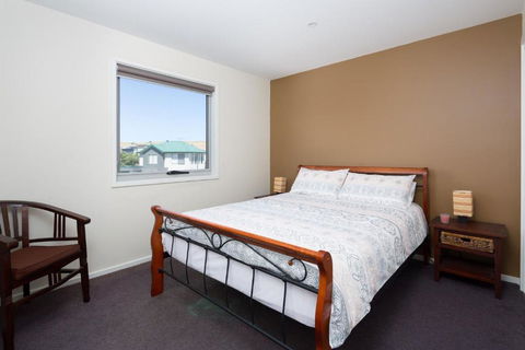 San Remo Views - eAccommodation 3